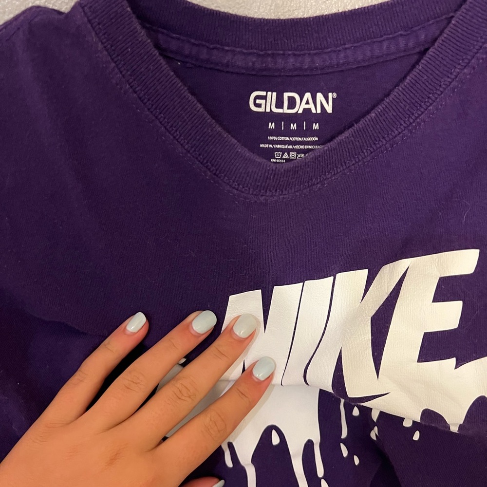 “ nike “ drip tee - Picture 2 of 2